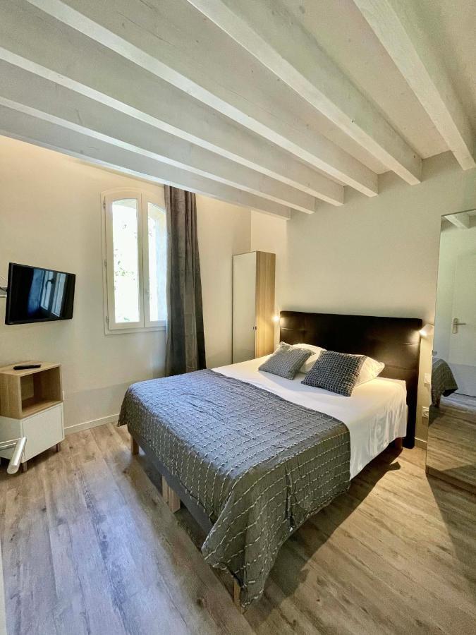 Hotel Estelou Sommières Zewnętrze zdjęcie